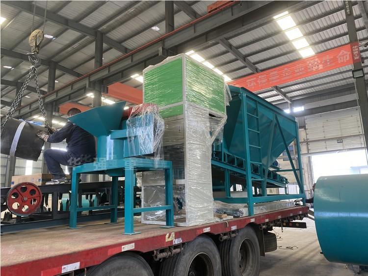 選購成套雞糞有機(jī)肥設(shè)備要注意什么?